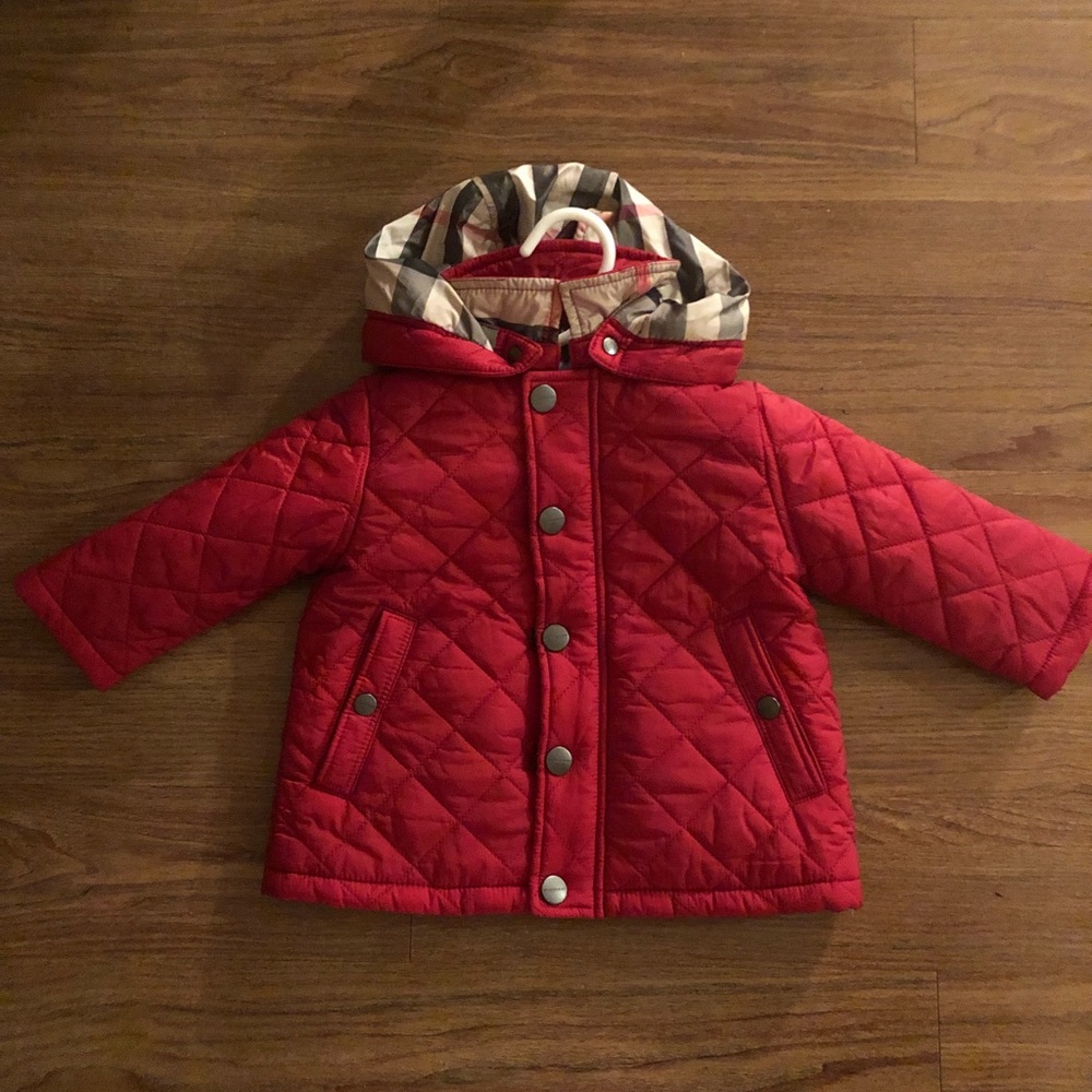 Burberry infants light coat